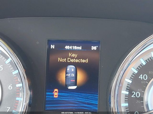 Chrysler 300c Awd Image 9