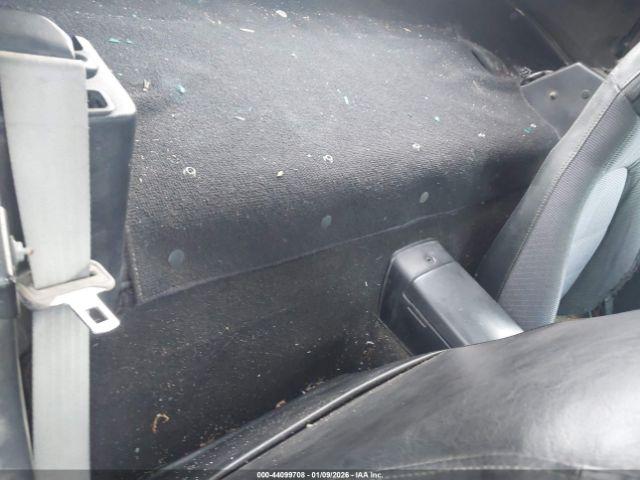 Mazda MX-5 Miata Image 2