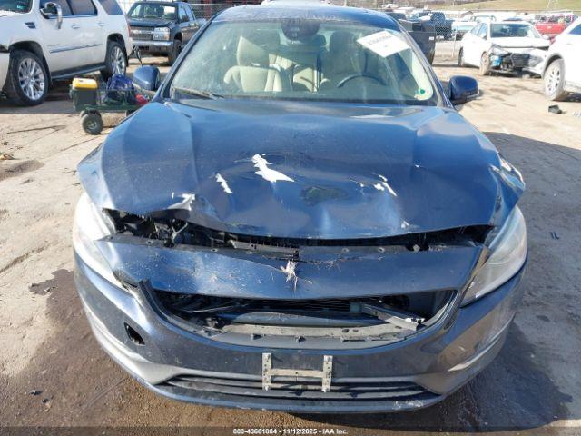 Volvo S60 T5 Platinum Image 14