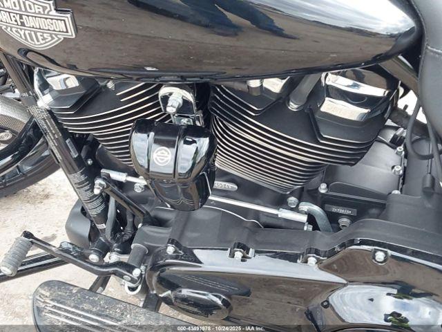 Harley-Davidson Flhxs Image 7