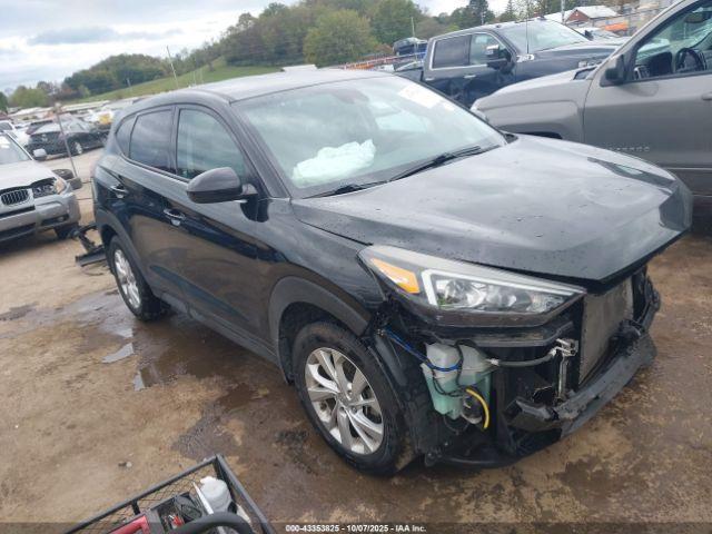  Salvage Hyundai TUCSON