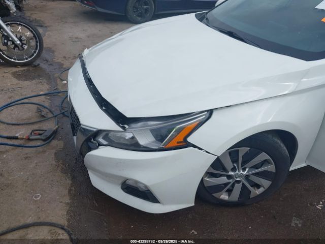 Nissan Altima S Fwd Image 6