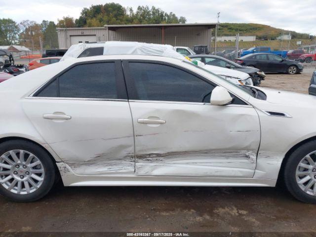 Cadillac CTS Luxury Image 9