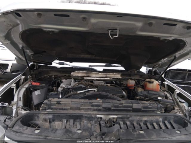 General Motors Sierra 2500HD 4wd  Standard Bed Denali Image 8