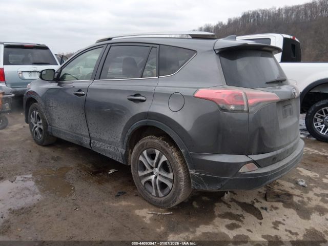 Toyota RAV4 Le Image 16