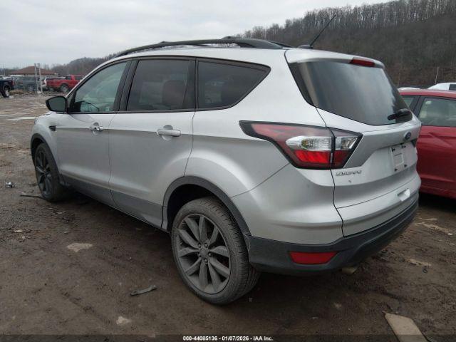 Ford Escape Titanium Image 6