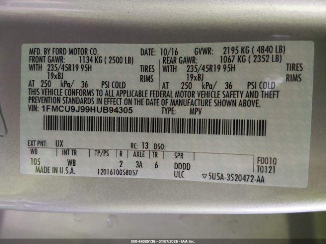 Ford Escape Titanium Image 3