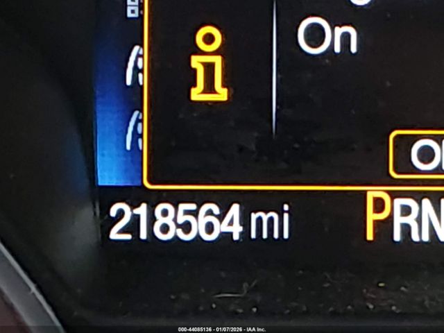 Ford Escape Titanium Image 8