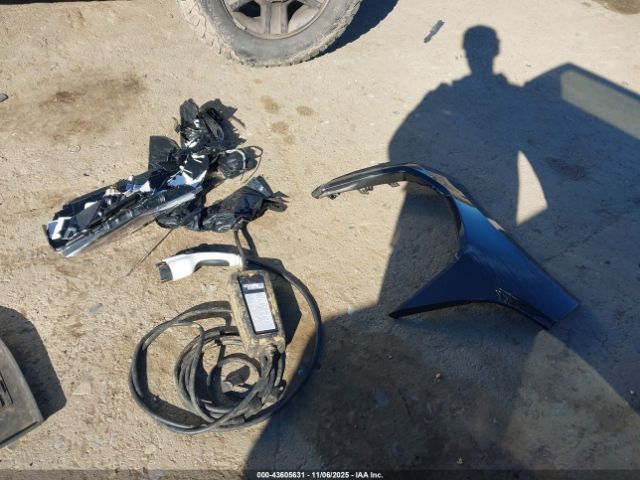 Toyota bZ4X Xle Image 10