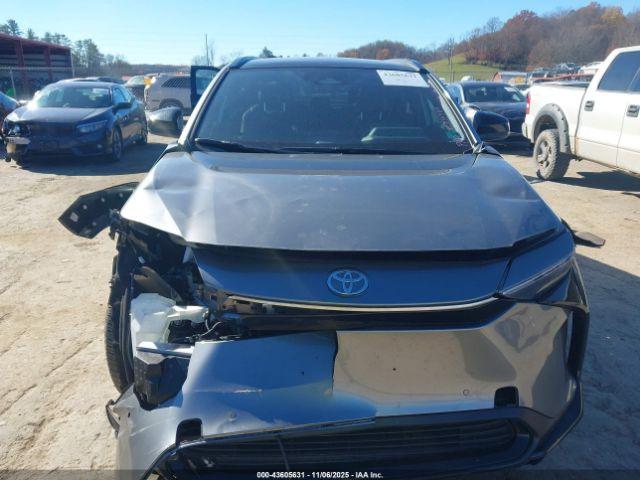 Toyota bZ4X Xle Image 12